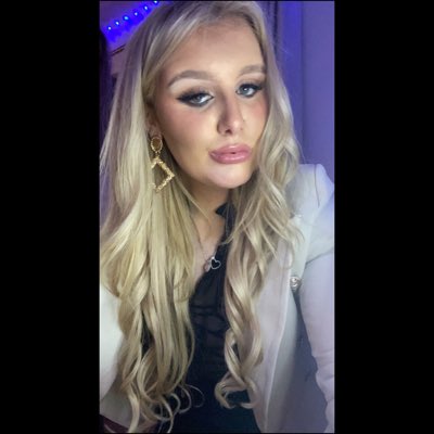 AmberTetsill14's tweet photo. #NewProfilePic https://t.co/waUYClRfpp