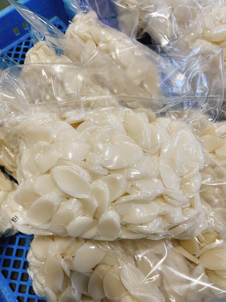 dalpumeun's tweet photo. 📍떡국떡 주문받아요~🐯

맛있는 떡국떡 국산쌀100%
진공포장된 1봉지(1.5kg) 12,000원
택배비 +3,500원 
우체국택배로 1/26(수) 일괄 발송

주문은 DM📨으로 부탁드려요~💙 https://t.co/NrvqX8UAxu