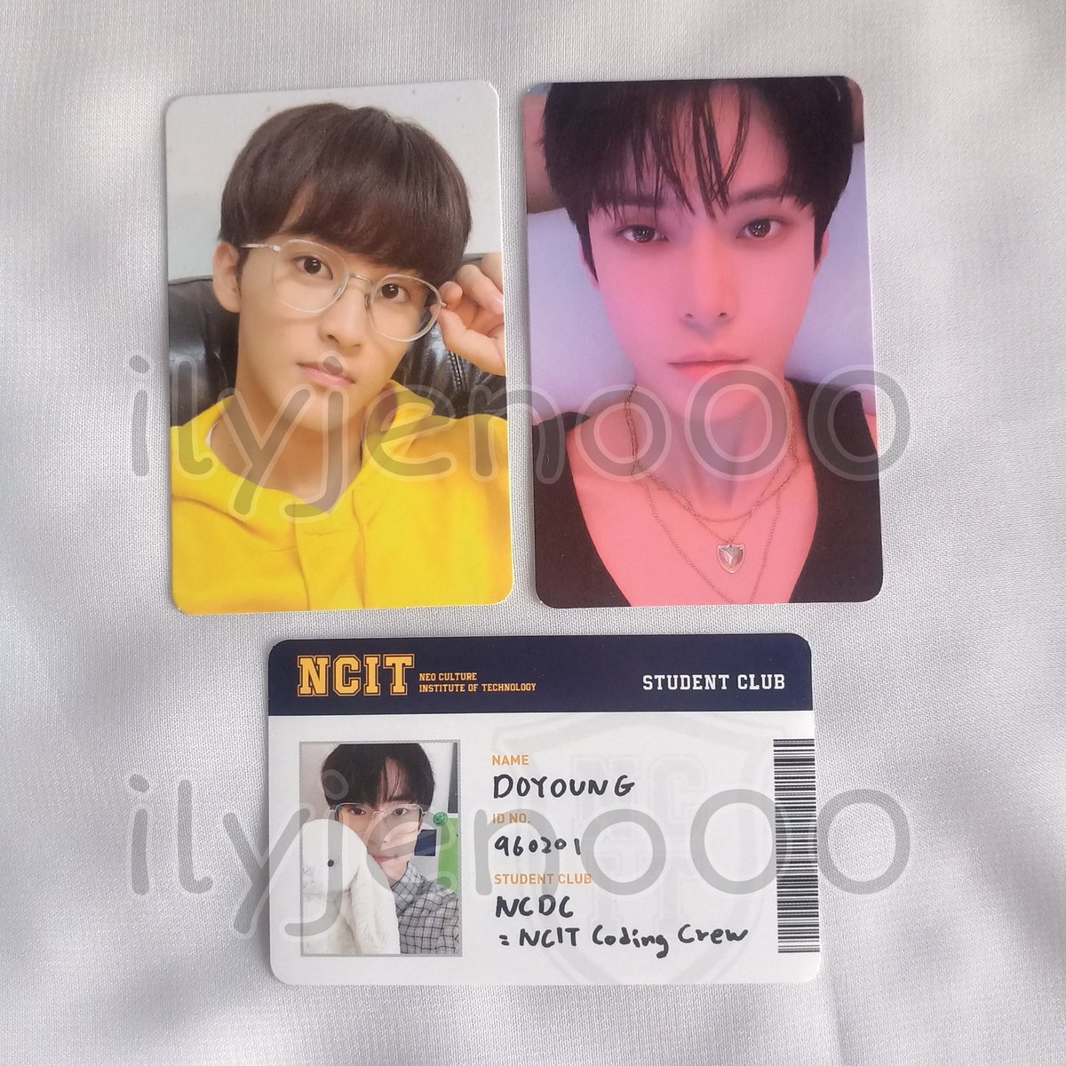 ilyjeno00's tweet photo. WTS// WANT TO SELL

PC NCIT PHOTOPACK
- Doyoung night ver + Id card 105k
- Mark day ver 80k

✅Inc. Packing
✅Sopi🍊
📍Bandung https://t.co/SkKvGSHjX7