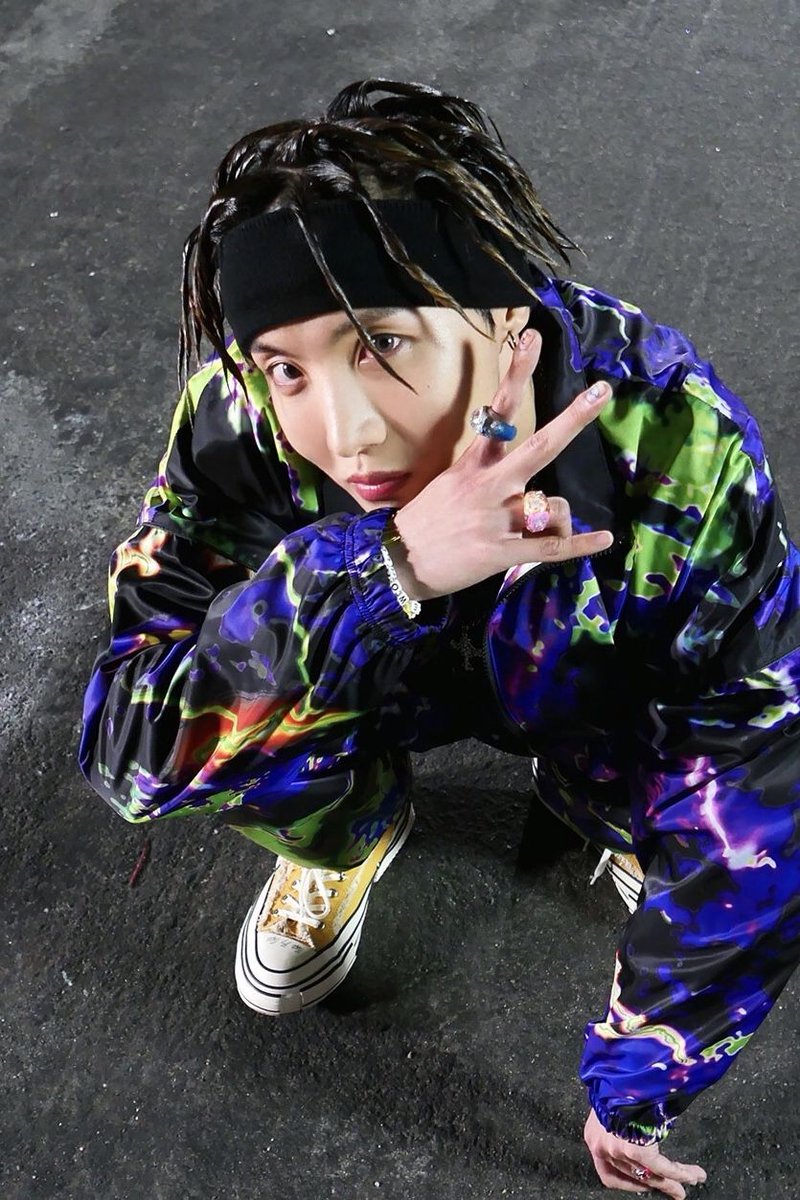 cns era jhope being iconic — an appreciation thread
