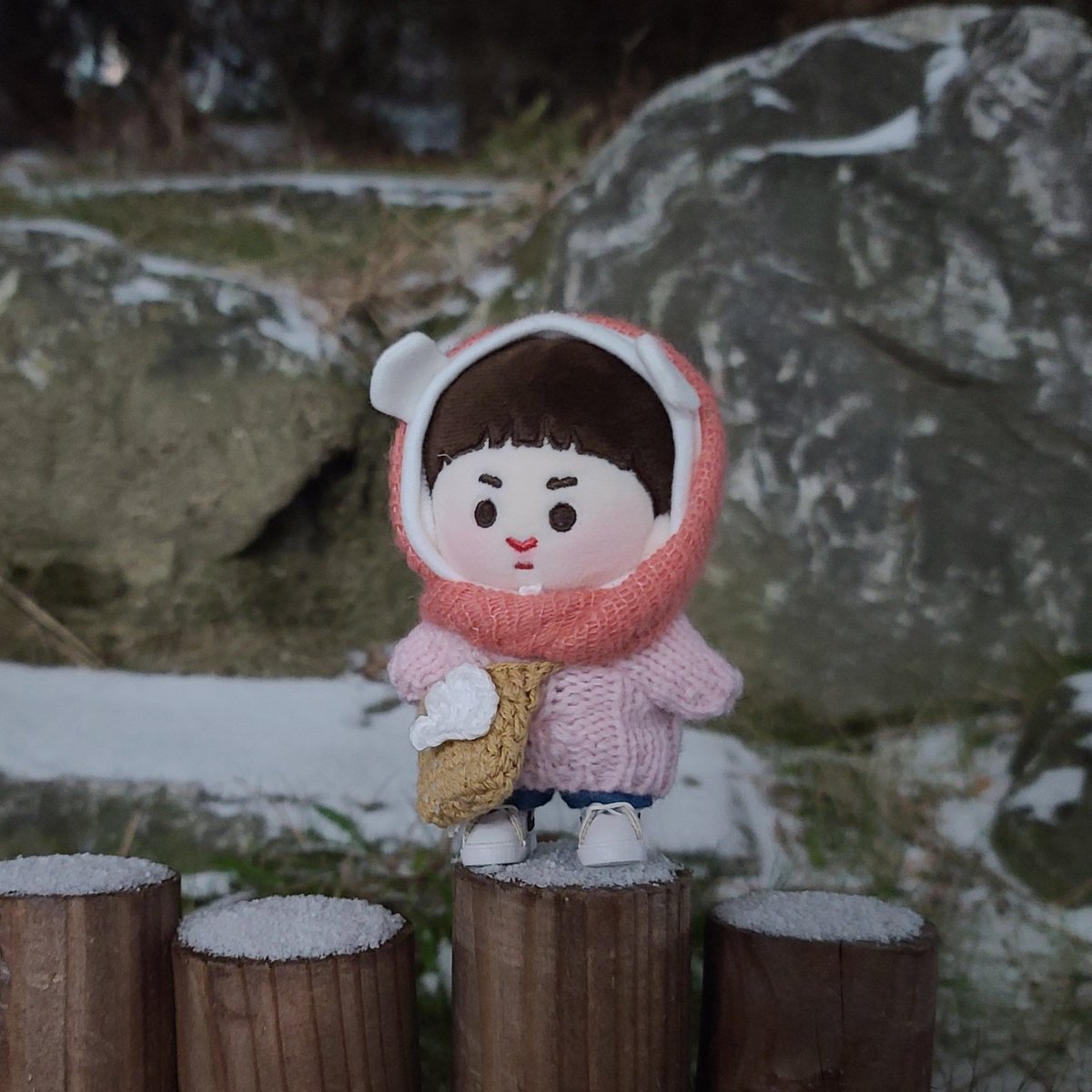 gooreumsomworld's tweet photo. 하끼를 기다리며💗

요만할까❓
궁금's

@milkywoony 님 이벵당첨 
하끼 선물 넘 감사해여💗💗💗

#하끼 #초코셍이
@milkywoony https://t.co/68z654W5Fo