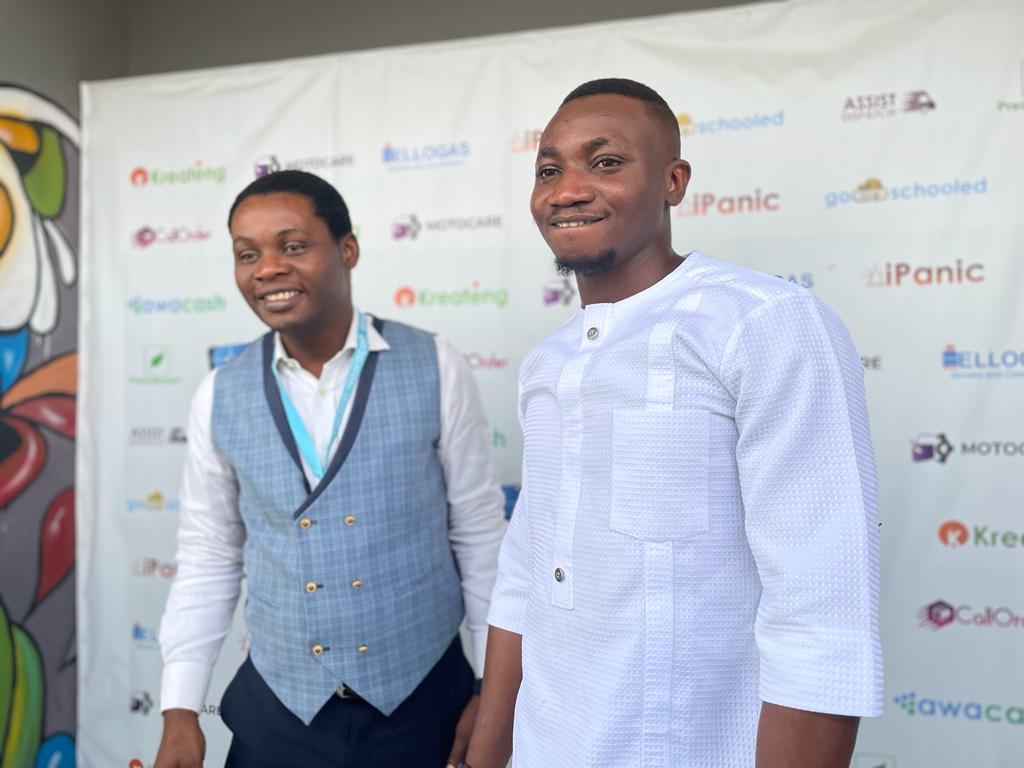 KreatengAfrica's tweet photo. It was a delight having  the one and only Omo Iya Ologi @pamilerin in our office today. He had a strategy meeting with the team on the next big thing. Watch this space😉
#kreatengAfrica #Business #techtwitter https://t.co/kS7dXVKVzu