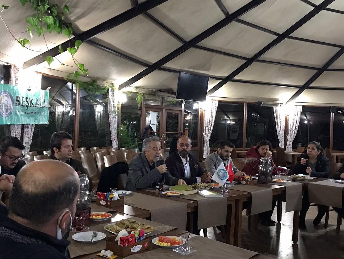 Ocak ayı Beşkaza Kültür ve Dayanışma Platformu buluşmamızda 
Konumuz:Beşkaza Yöresi ağzı 
Konuğumuz  ise Muğla Sıtkı Koçman Üniversitesi Edebiyat Fakültesi Dekanı Prof.Dr.Ali Akar oldu.
