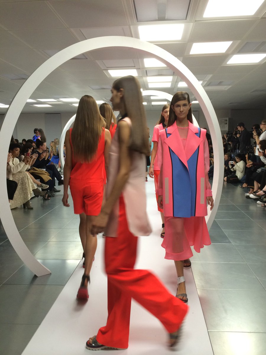 CCLSIPLLM's tweet photo. Take fashion law in your @QMSchoolofLaw #CCLSIPLLM in sem 2 (Jan) SOLM079 IP and Fashion: Art and Culture with @ProfJohanna The development of fashion and IP, art and fashion, fashion authorship and performance, and fashion in the metaverse! #TheJanPlan https://t.co/ZQPKFo0aR7 https://t.co/woSagbIUcB