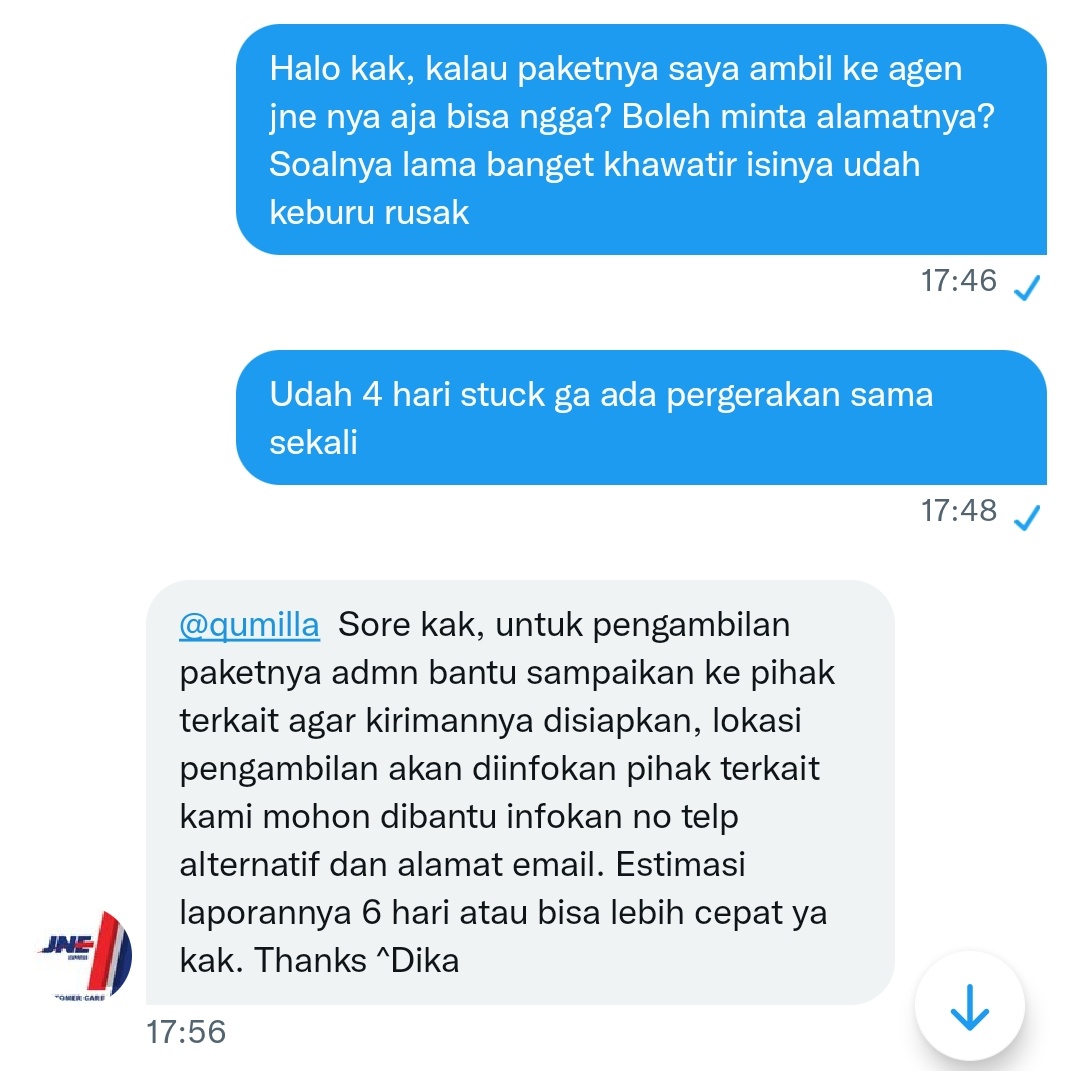 qumilla's tweet photo. Udahlah @JNECare ambil aja paketnya saya gapeduli. Udah nyampe lama dianternya, mau diambil sendiri pun masih harus nunggu info laporan estimasi 6 hari. Tulis aja di resinya paket hilang biar saya ga ngarep lagi. Huhu. Sedihnyaa https://t.co/G9MRkWrI18