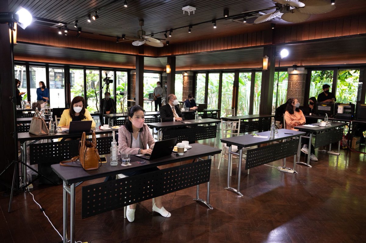 ThailandCVB's tweet photo. TCEB in partnership with PCMA kick start 2022 with the 3rd batch of DES- Digital Event Strategist course
20 MICE professionals in Thailand have joined the DES orientation program on Jan 17 learning digital foundations to adapt & grow in a sustainable way
#MICECapabilities #DES https://t.co/6Vl3Tky3Yh