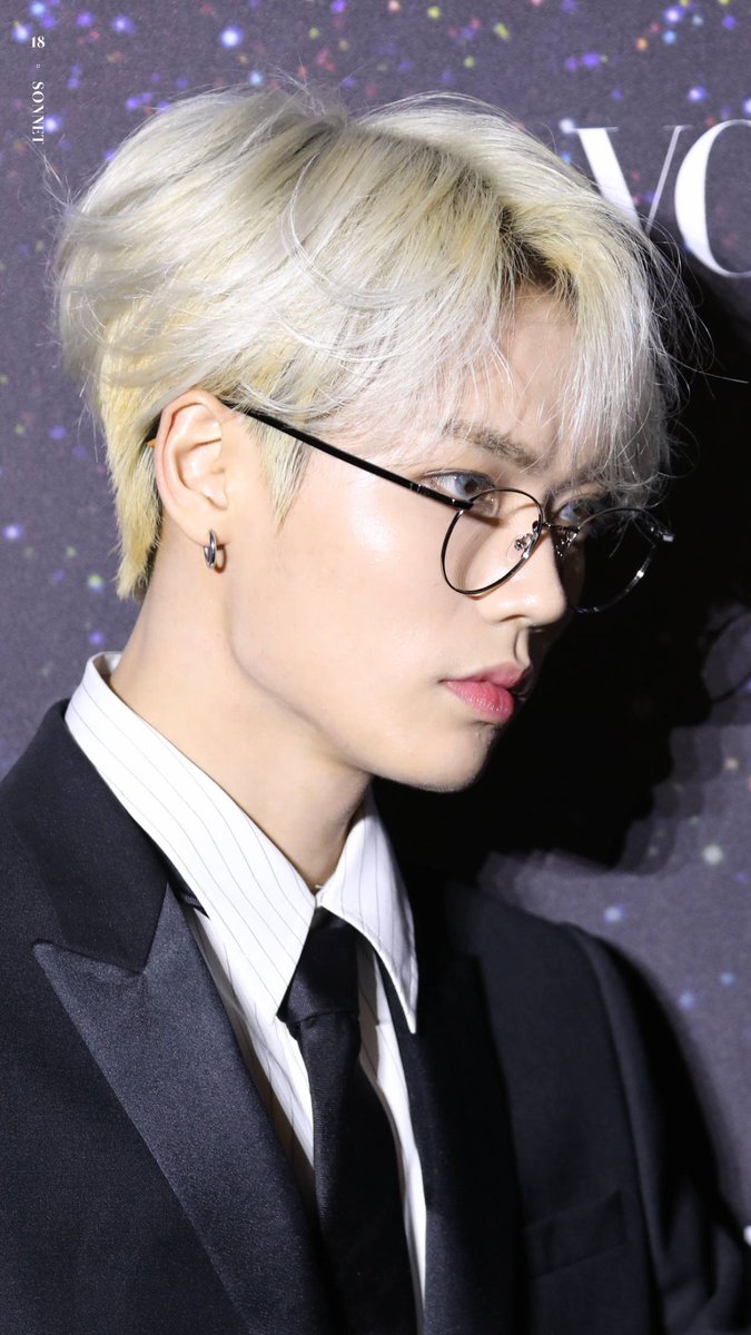 npcbabies's tweet image. the look he served 😩🤌🏻