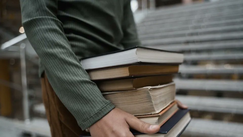 SebWaligorski's tweet photo. Mis mejores recomendaciones para ti hoy, sin duda cambiarán tu vida.

#emprendedores #emprender  #LecturaRecomendada #negocios #MarketingDigital #SebWaligorski

https://t.co/sADBQ8UMN6 https://t.co/wemWVOgMS4