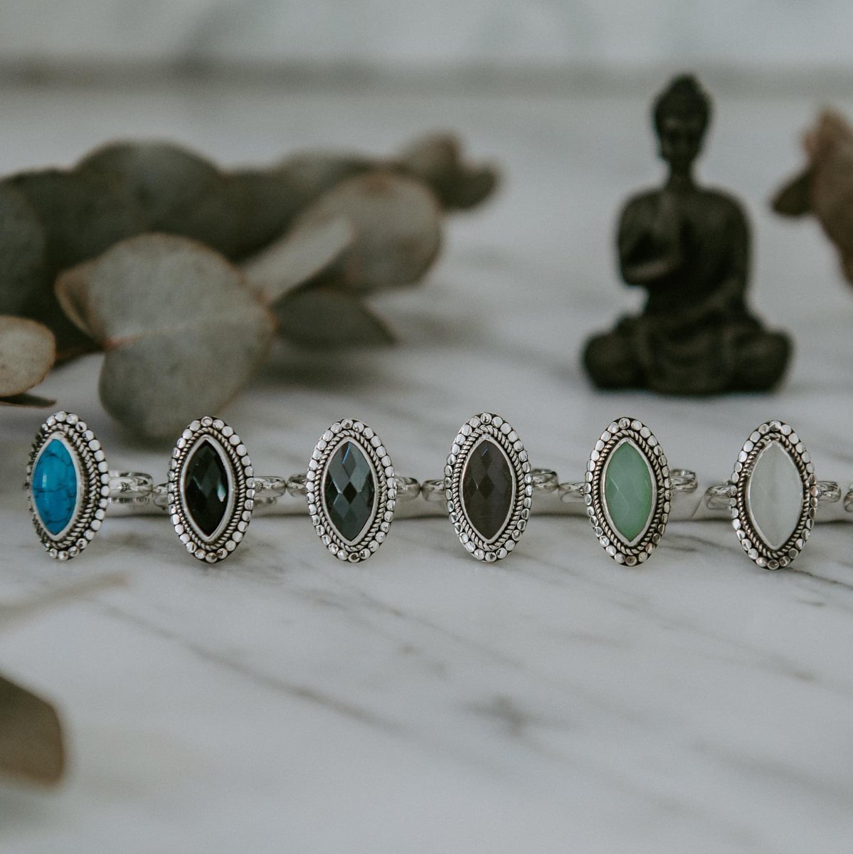 SALE ☾✧| Little Gypsy Soul ringen met Turquoise, Rode+ Blauwe tijgeroog, Amethist en Groene jade- MET 50% KORTING! 

van EURO 59,95 voor EURO 29,95
closetozen.com/nl/sale.html