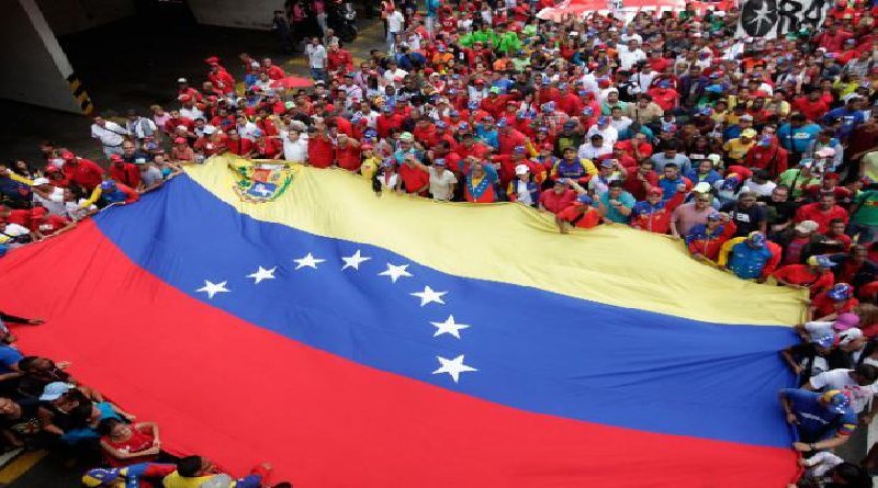 #18Ene |🇻🇪📢 ¡ETIQUETA DEL DÍA! ▶️

#SomosConstructoresDePatria
@granvictoria21
¡Viva Venezuela!
