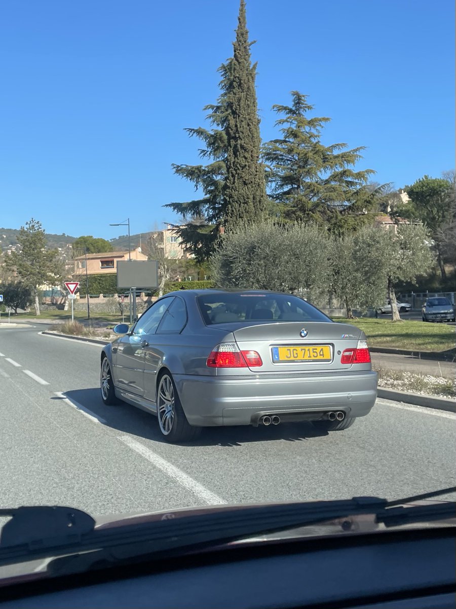 Falivenn's tweet photo. Lady owned M3 CSL https://t.co/3P1R4rhLVa