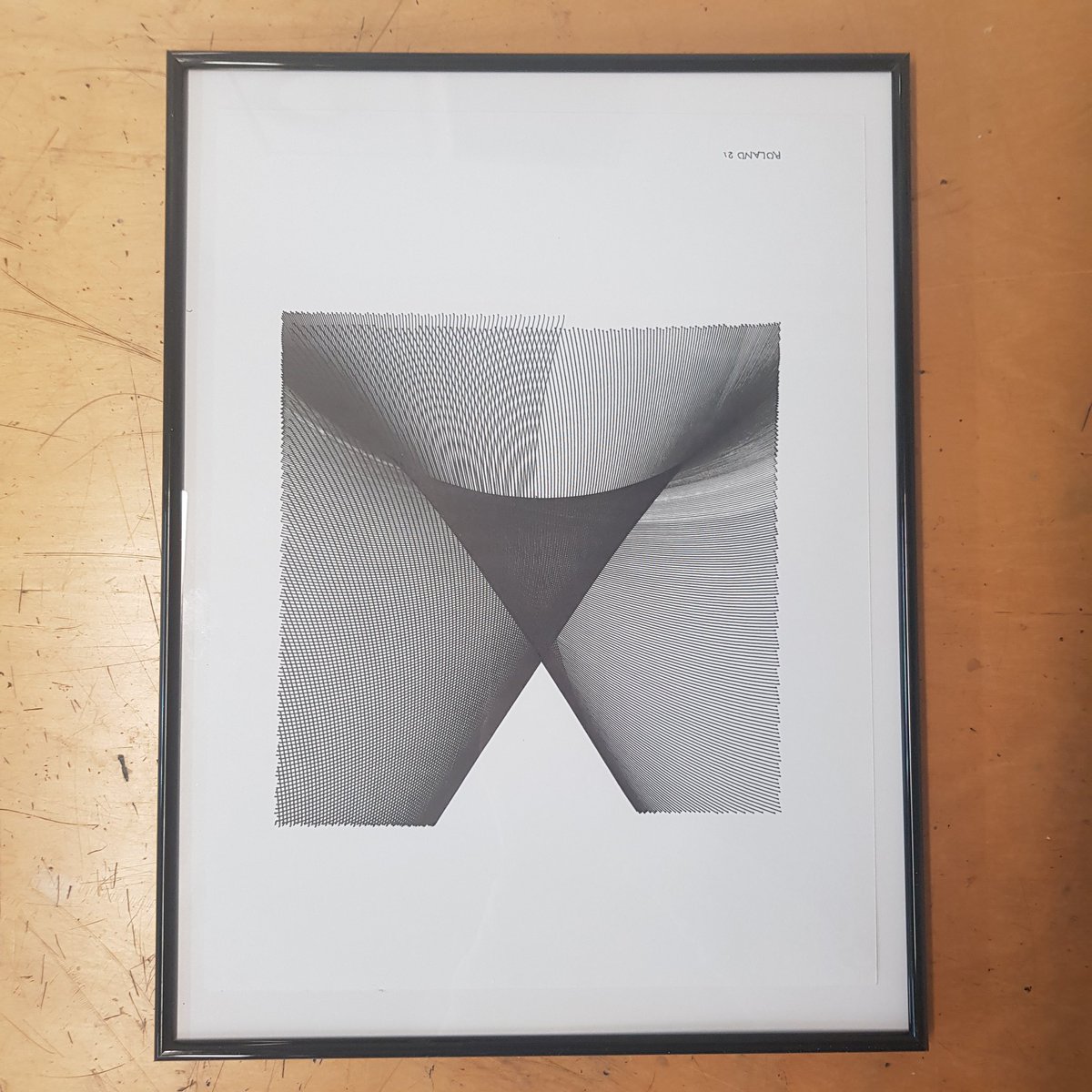 blokroland's tweet photo. This one came out way different than I anticipated. When I turned it around it reminded me of something....
#Drawbot #generative #plottertwitter
#oostc #sectiec https://t.co/8EPE5ODKCS