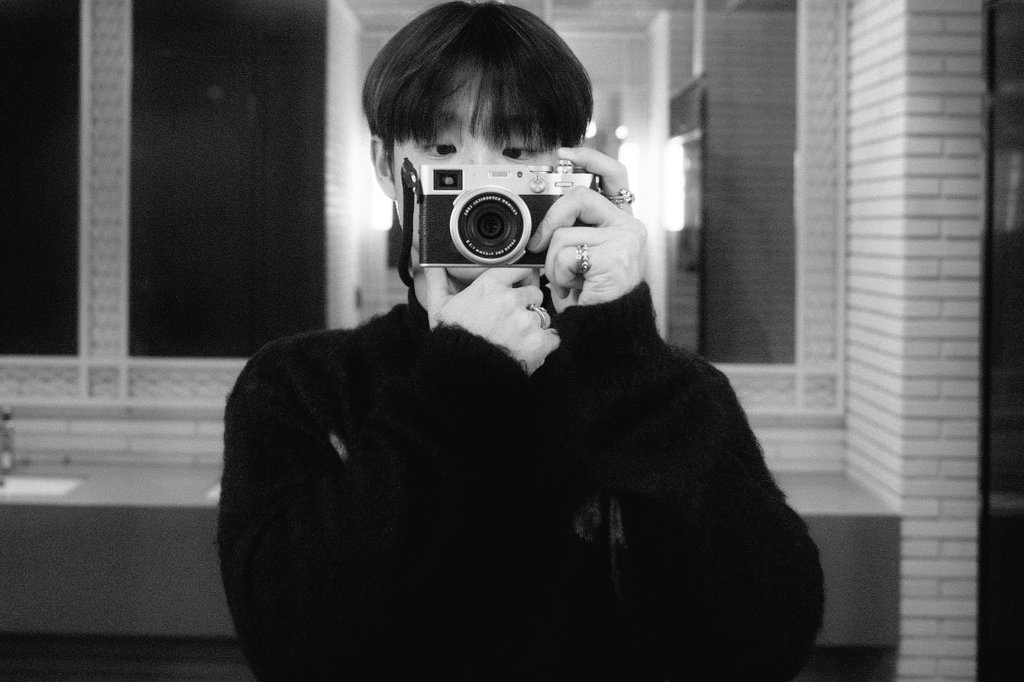 hourly jihoon | closed tweet media