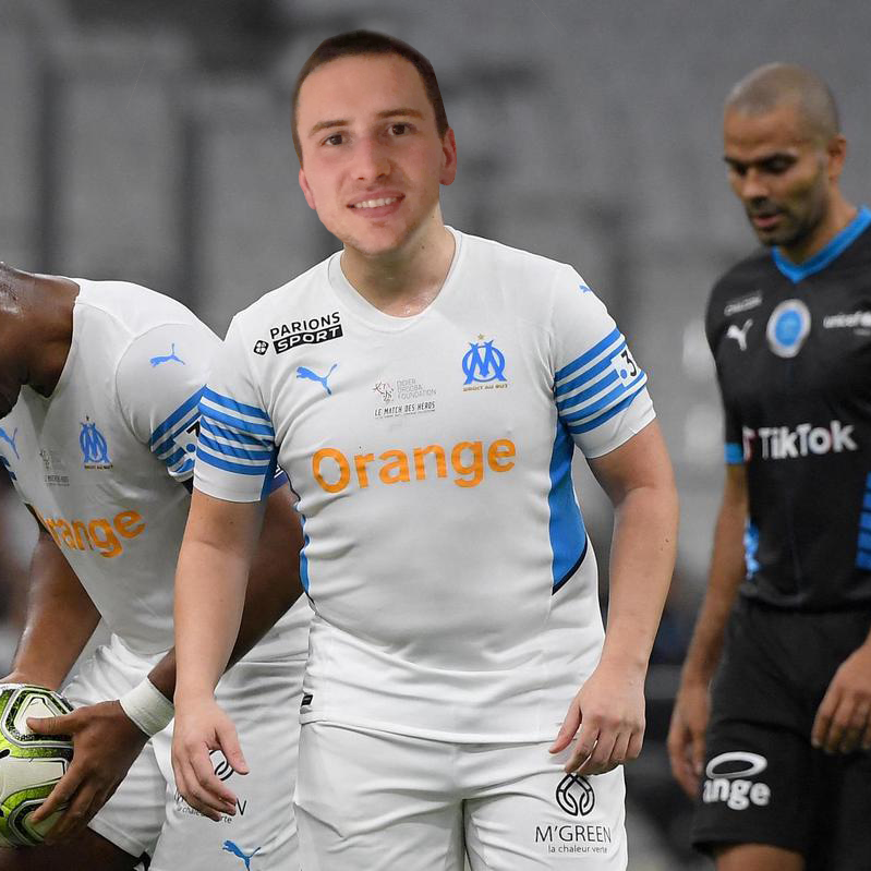 FCML49's tweet image. Je te jure coach, je suis à mon poids de forme 🤝

@LasVignas  reviendra il au top niveau dont il est capable ? Une chose est sûr, il a contacté le coach et lui a confié qu'il était physiquement à 100% 😳🍖

#allezlesoranges #roadtoD2 🧡🖤