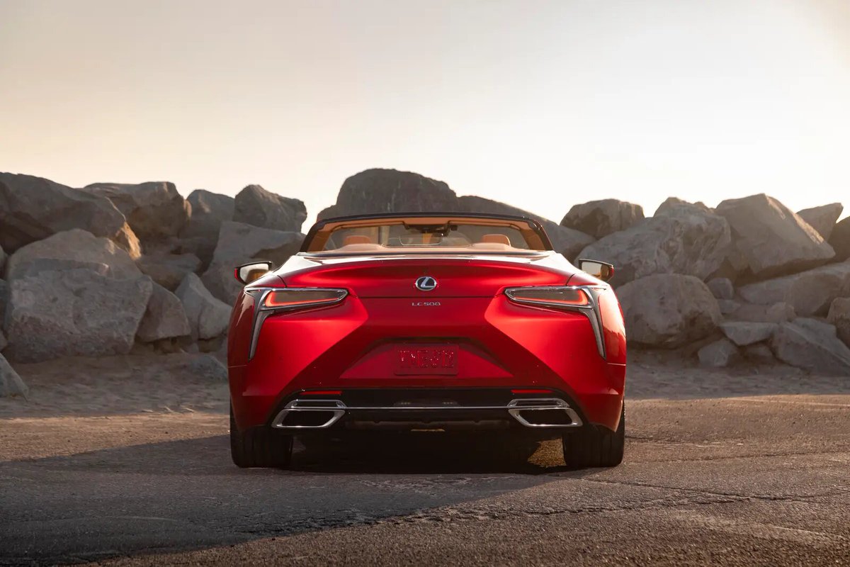 4koleca's tweet photo. Lexus LC 500 Convertible 2022 года. Самый лучший Лексус за все время https://t.co/oAqwYVS6x3

#авто #автомобили #автомобиль #Lexus #LexusLC500 #Лексус #ЛексусLC500  #Кабриолет  #Сonvertible  #дизель  #бензин https://t.co/iJ3ZgU2R8I