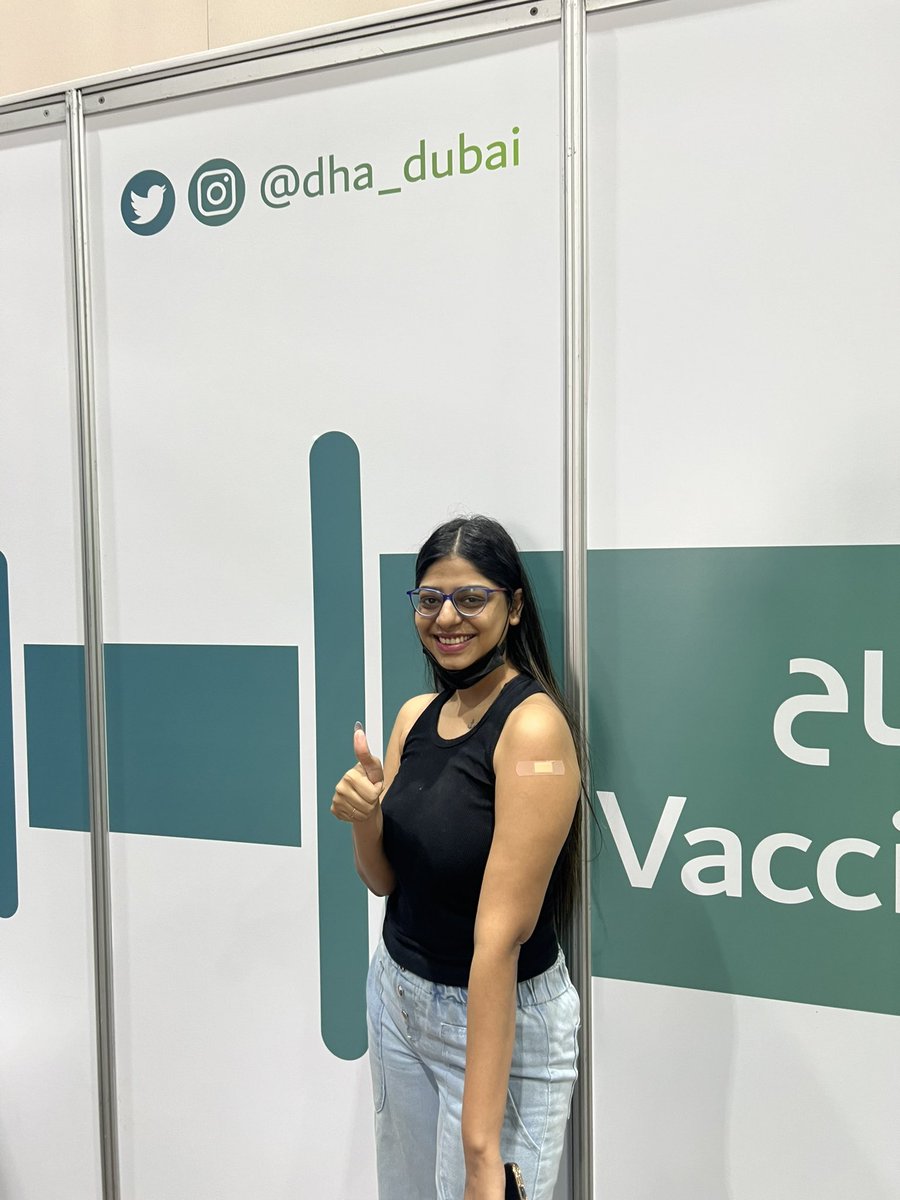 NaimiShah4's tweet photo. Thank you @DHA_Dubai for Pfizer vaccine Booster dose 💉 💪🏻 now I have #greenpass @AlHosnApp #alhosn #dubaihealthauthority #vaccination #FullyVaccinated #dubai #COVID19 #pfizerbooster #pfizer https://t.co/ASBDjSFRmB