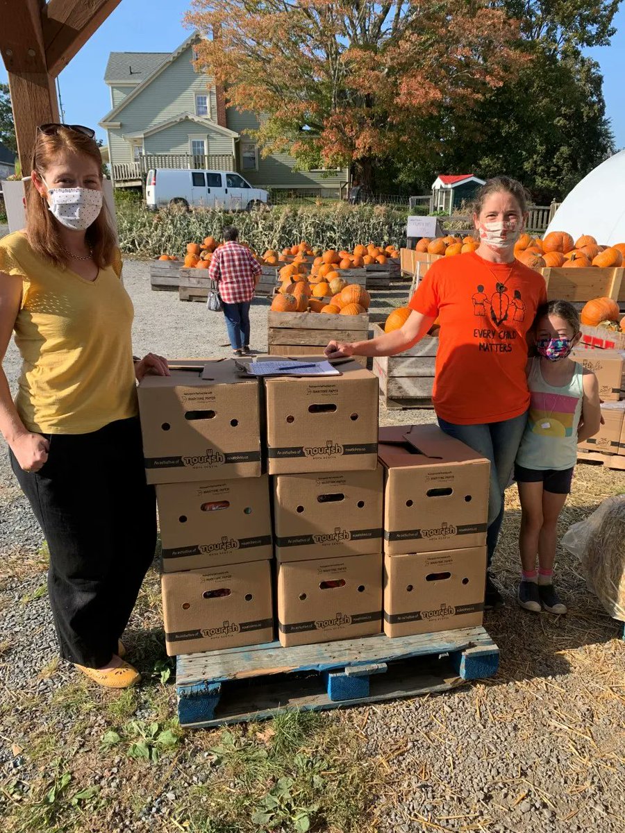 NourishNS's tweet photo. 📢 Attention all schools and non-profit childcares! The Nourish Your Roots sign-up for 2022 is open until March 7: https://t.co/YvYPub67EC

@AVRCE_NS @CBVRCE_NS @CCRCE_NS @HRCE_NS @MK_Education @SSRCE_NS @SRCE_NS @TCRCE_NS @nsfhsa @PrimaryNg @APugsleyConnell @6Caseley @Lkennedy37 https://t.co/PfNFo8mkql