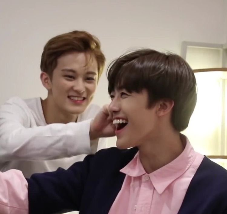 ก็จีง!!! มันก็ชัดมาตลอดนี่หน่า!!!