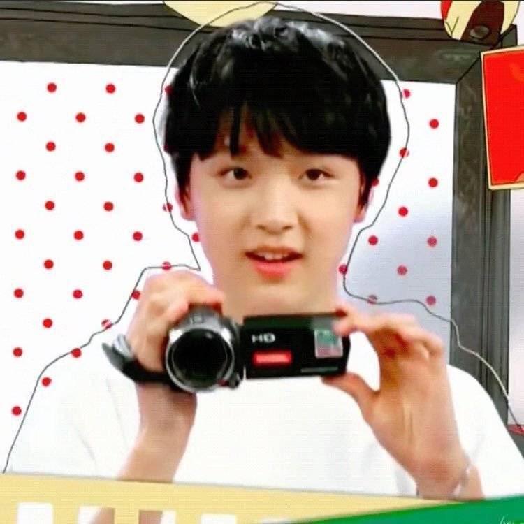 iamckmc's tweet photo. 엄마 나 다시 깜장콩됐어 https://t.co/m0JUI9Iny2