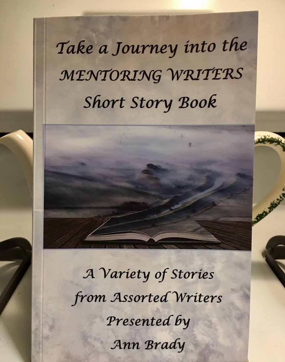 IrishBusinessNY's tweet photo. 5 Stories by #IBOWomensNetworking @MaureenEdwards_ chosen for Mentoring Writers Short Story Book
https://t.co/A493JwzbyK https://t.co/UH2ZySMPKe