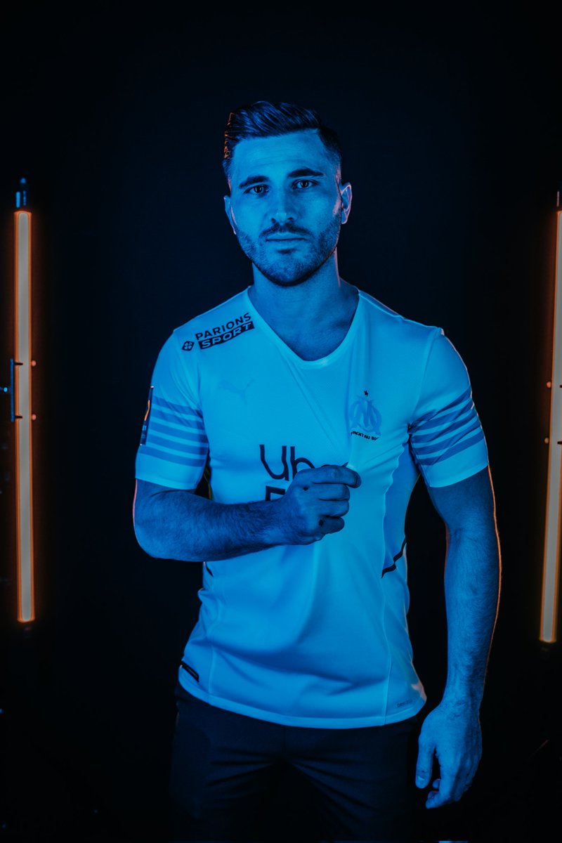 OM_Arab's tweet photo. سيمتد عقد سياد #كولاسيناك الى غاية جوان 2023🔵⚪
مستعدون لمشاهدته في أول مباراة؟🔥
#WelcomeSead 🇧🇦 https://t.co/MN3T9Dtc9r