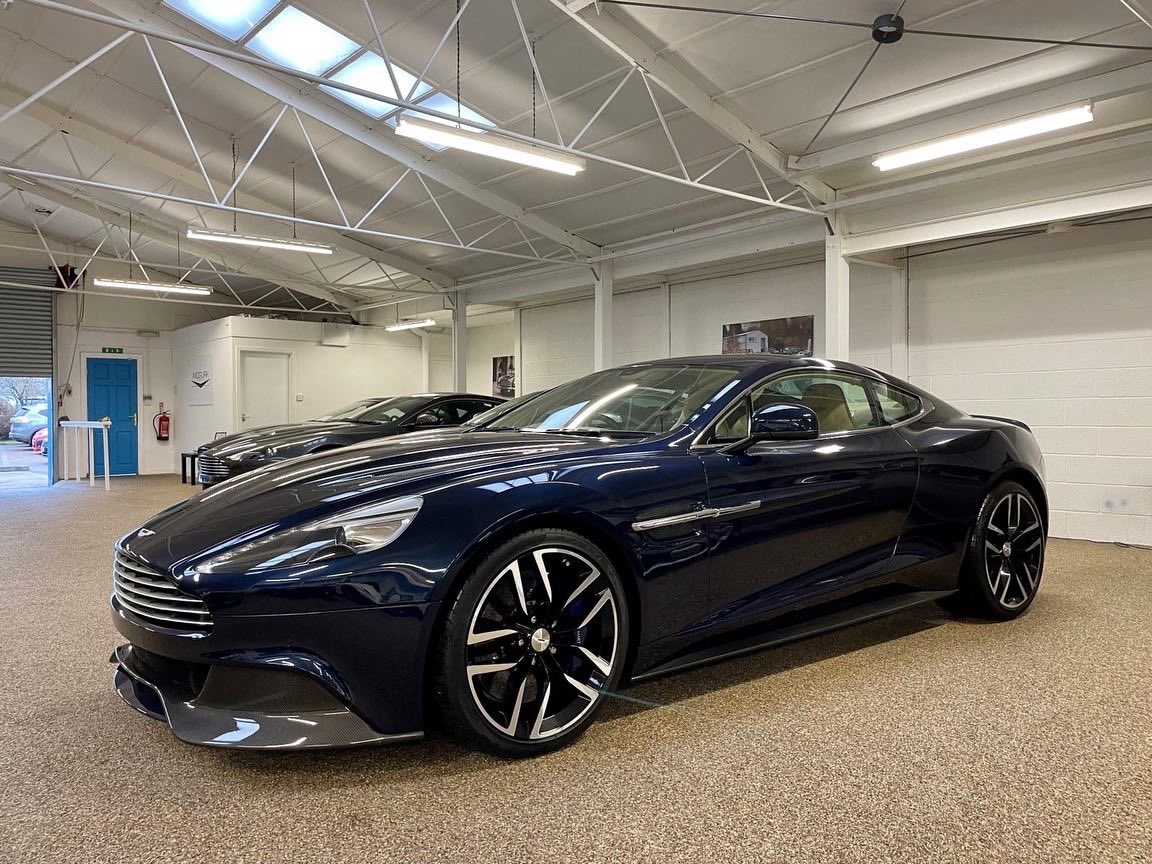 McGurkCars's tweet photo. Is this the ultimate spec Aston Vanquish? For sale with us now. 8 Speed 3025 car. #astonmartin #astonmartinvanquish #mcgurk https://t.co/WBX4Gdc5wh