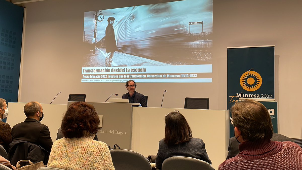 Carlos Magro a #ÀgoraEducació2022: “L’escola és un espai de transformació de les persones. Cada època demana la seva escola. Vivim un moment important per repensar l’escola tradicional, la qual cosa és una gran responsabilitat”. <a href="/UManresa/">UManresa</a> <a href="/ajmanresa/">Ajuntament de Manresa</a> @Manresa2022