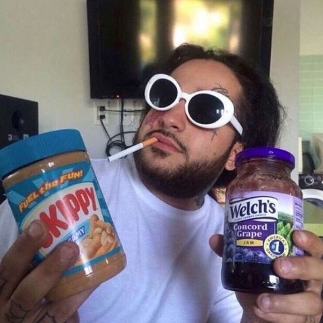 aplasticplant's tweet photo. happy yams day https://t.co/VlYXCQLrKJ