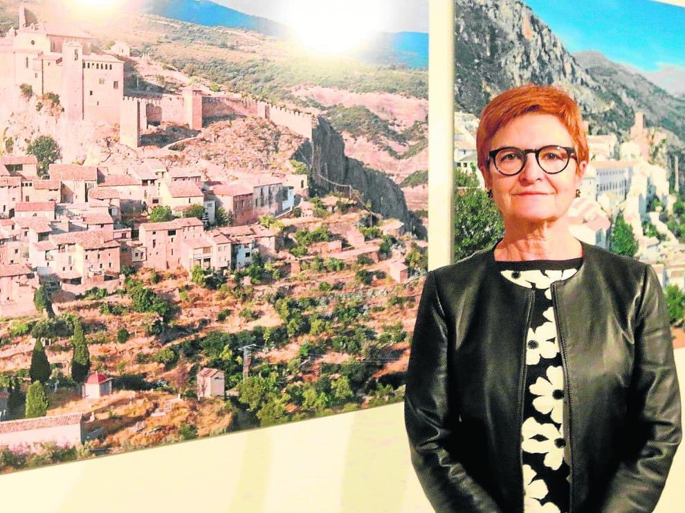 SONNA HUESCA (@sonnahuesca) on Twitter photo La diputada de Cultura de <a href="/DPHuesca/">Diputación de Huesca</a> Maribel de Pablo ha repasado en <a href="/altoaragon/">Diario del Altoaragón</a> lo que ha dado de sí 2021. Remarca #2sonna como “una gran promoción del territorio” ➡️ diariodelaltoaragon.es/noticias/cultu… La diputada de Cultura de <a href="/DPHuesca/">Diputación de Huesca</a> Maribel de Pablo ha repasado en <a href="/altoaragon/">Diario del Altoaragón</a> lo que ha dado de sí 2021. Remarca #2sonna como “una gran promoción del territorio” ➡️ diariodelaltoaragon.es/noticias/cultu…