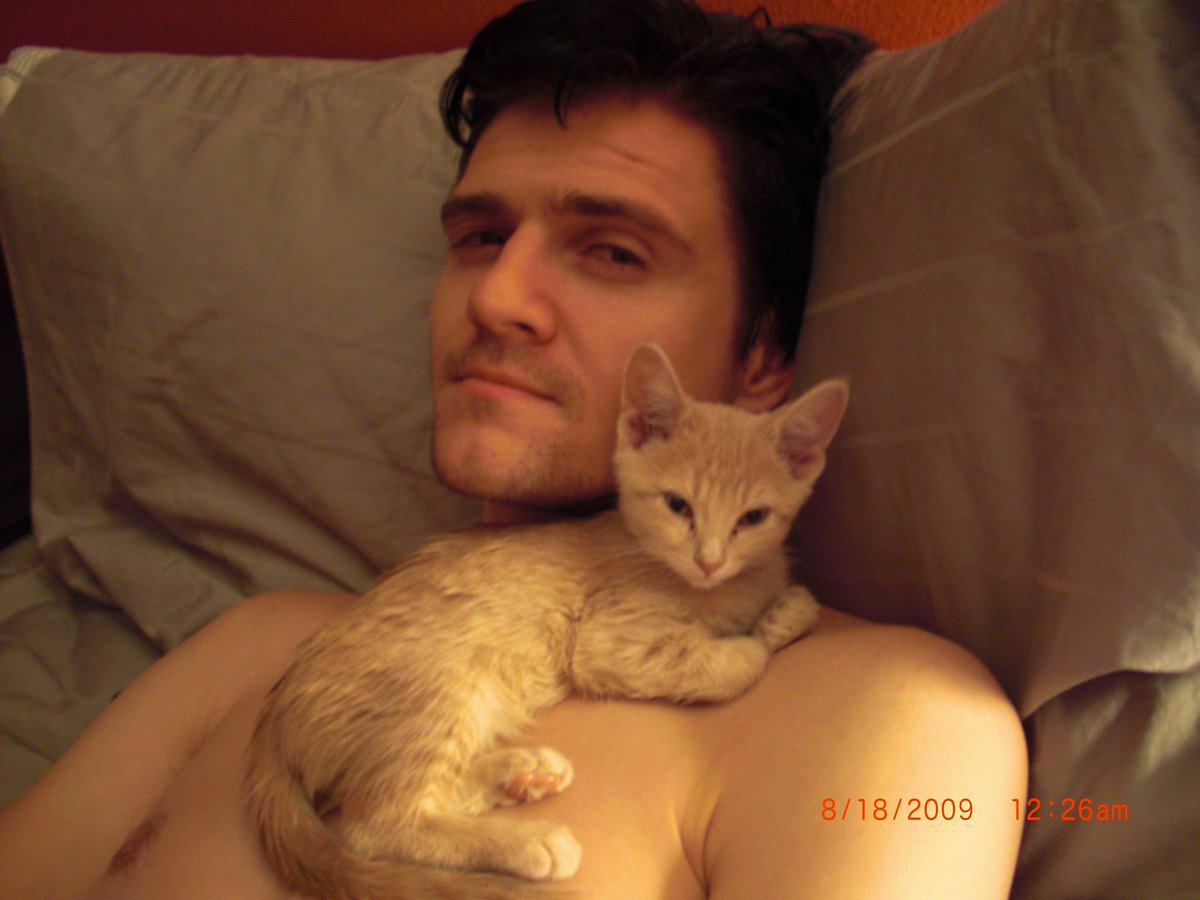 ＭΛＮ tweet media