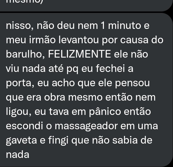 Relatsiri's tweet photo. Gente do céu imagina se o irmão entra no quarto kkkk trauma eterno https://t.co/7DRlr281fR