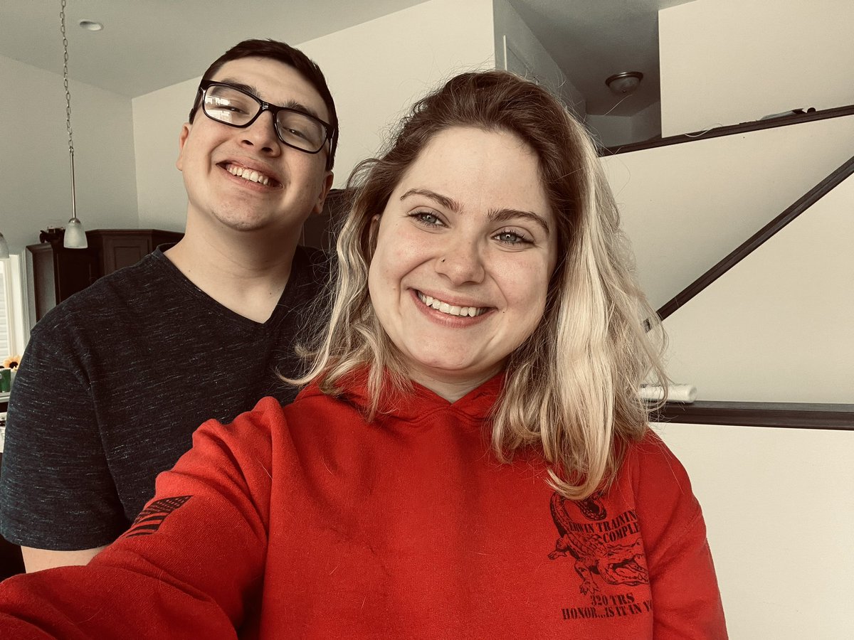 Destiny_Cortez7's tweet image. We are going to miss you!💕
Yes my sons hair looks extremely greasy😅 he got ahold of vaseline, and apparently it’s really hard to get out of hair. 😂