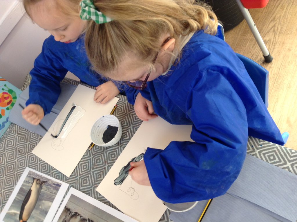 BroughPrimary's tweet image. For our winter focus this week, we are learning about penguins and the Antarctic. The children have created some brilliant observational paintings of emperor penguins. It was wonderful to see the concentration on the children's faces! ❄️🐧✏️🌈☀️ #processoflearning #meaningfulart