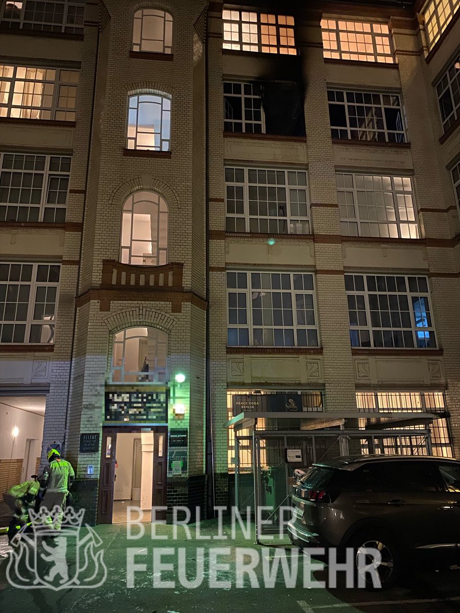 Blick auf die Brandwohnung im 3.OG im Hinterhaus