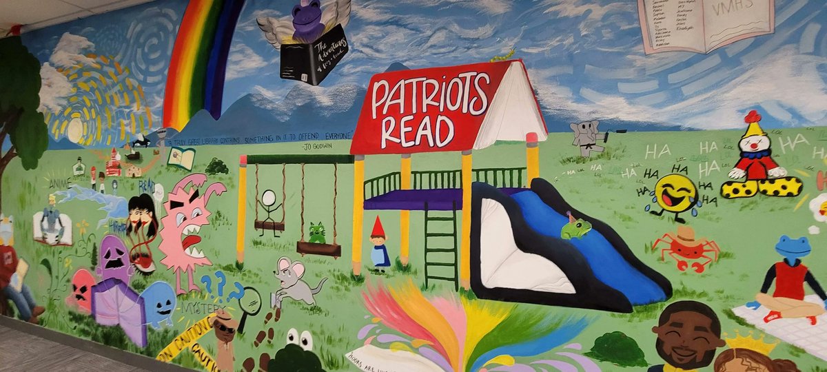 IAmMrsKelley's tweet photo. Our library mural is beautiful! I can't walk by without admiring it. I always notice something different. #PatriotsRead #VMHS #JISD #library #mural #creativity https://t.co/eF7y5G5BGq