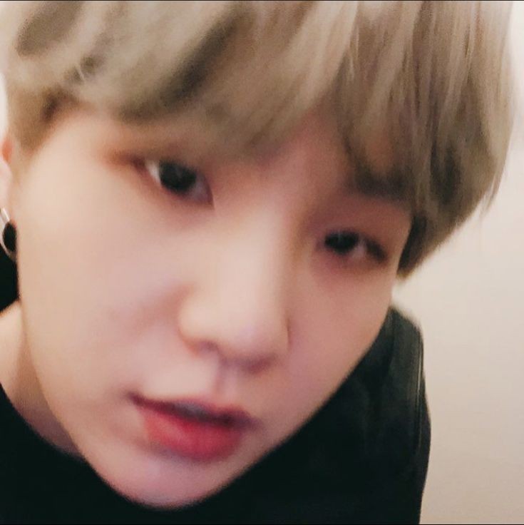 ItsYoon3's tweet photo. 추운(๑˃̵　ᴗ　˂̵)و
@BTS_twt_MlNSUGA https://t.co/tJaNhr10Kg