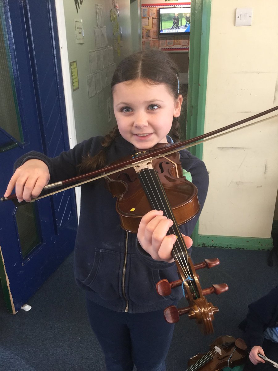 StWilfridsMusic's tweet photo. We’re super #proud of these y4s who have started at their Gifted & Talented #Orchestra. We can’t wait to watch you in your first concert. The beginning of a huge adventure! @Wigan_music
#violn #viola #cello #musicalstars https://t.co/J7UFWorLoX