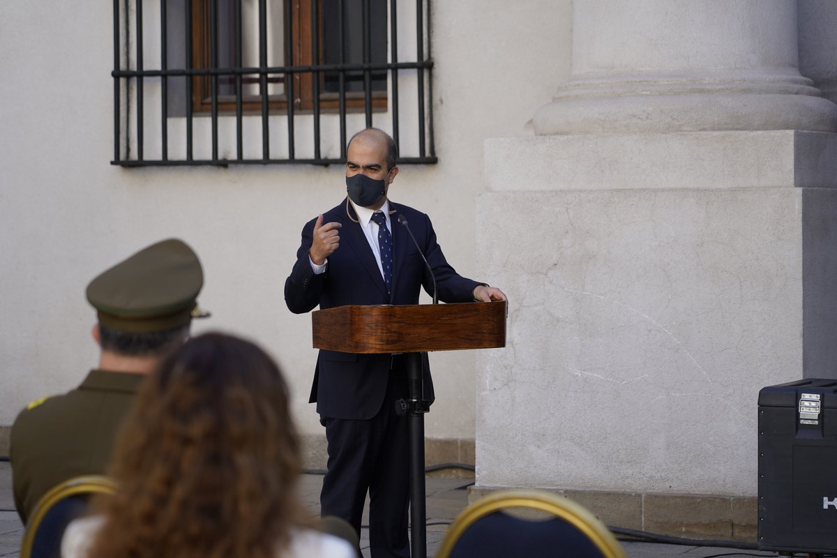 Senda_gob's tweet photo. Hoy lanzamos el Observatorio Nacional de Drogas, la mayor red de información en materia de drogas de todo el país. Este organismo reúne a 15 instituciones del Estado con el fin de facilitar el acceso a la evidencia, informes y otros datos.
Conoce más en ➡️https://t.co/O5ULQ4DmoU https://t.co/DA9v9BpUm8