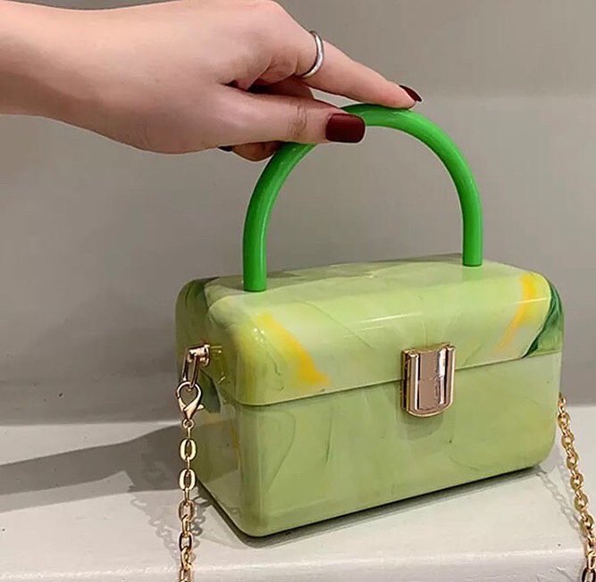 BagsVg's tweet photo. Hello ladies! This bags are available for R280! Bulk orders are welcome. IG: vg_bags_ Whatsapp: 0718357615 #GirlTalkZA #GirlsTalkZA https://t.co/Az0ALVNHw8
