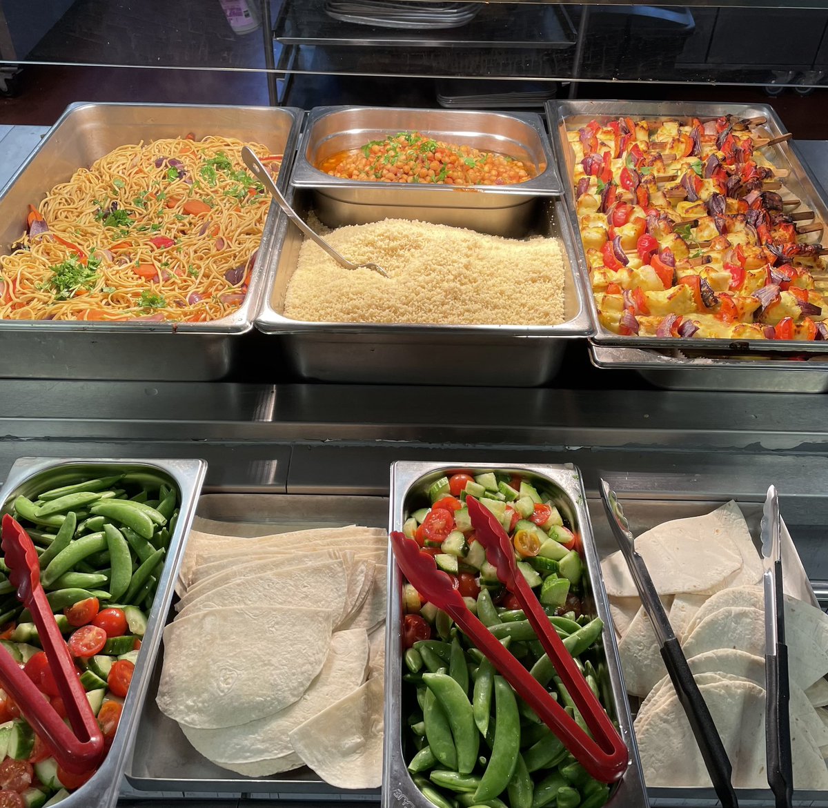 Barwoodfood's tweet photo. Veggie Tuesday at @totteridgeacad … halloumi skewers marinated in a spiced yoghurt, couscous, chickpea stew, veggie noodles, salads and breads @ChefsinSchools @wearegrow___ @HenryDimbleby @BiteBack2030 https://t.co/VDphiHa524