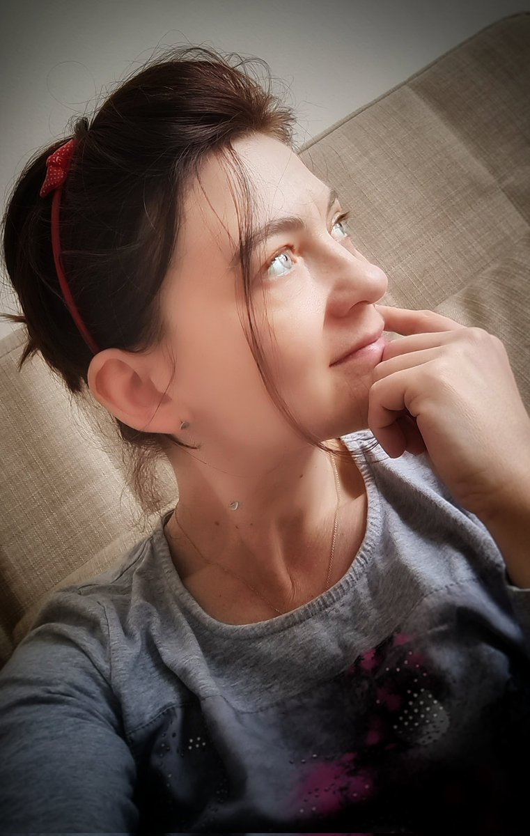 AlinaFloroian's tweet photo. Caught day dreaming again 😊 !
#csfncsf https://t.co/sI5Uvivhf7