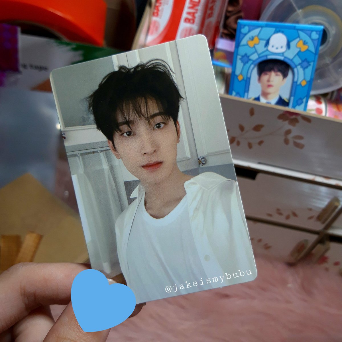 jakeismybubu's tweet photo. ㅡ #RinMails ♡
Thank youuu @thunderzsells_ sa smooth transaction!! Nakauwi na po agad si Wonwoo op1 🤍 Hays amoy baby powder talaga si wonu sa pc nyang 'to 😭
#thankzTNDZ ✨ https://t.co/3uWGFCC5OO