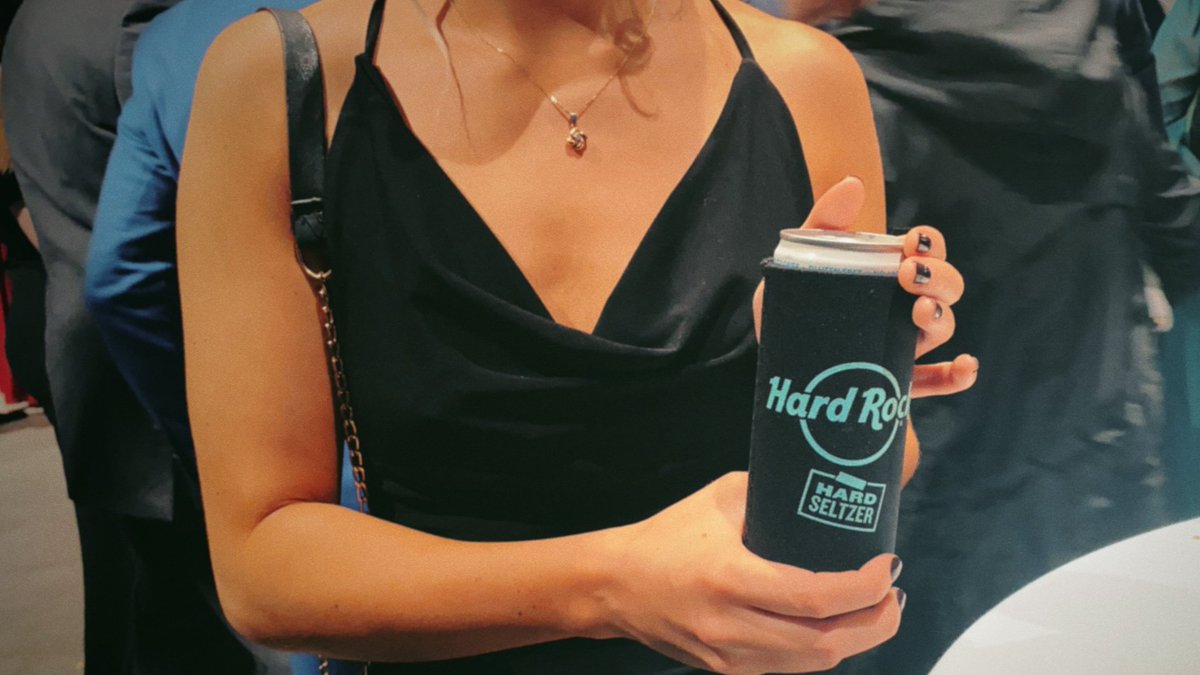 hardrockhardse1's tweet photo. Some hard seltzer koozie love sent to us from our fans at their family wedding. 🖤 https://t.co/51yAsTNkA9