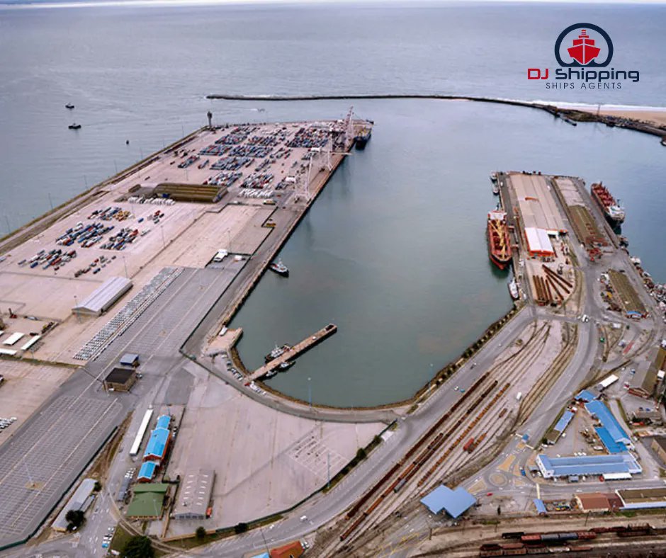 DJShippingSA's tweet photo. Did you know 🤔 

The Port of Port Elizabeth (Gqeberha) is the only port in South Africa 🇿🇦  allowing offshore Bunkering &amp; Fuelling 🛳️ 

Contact us to book our bunkering and fuelling services: https://t.co/8o3QzpYElB 

#DJShipping #ShippingAgents #SouthAfricanShippingAgents https://t.co/4Z3UlaQWIh