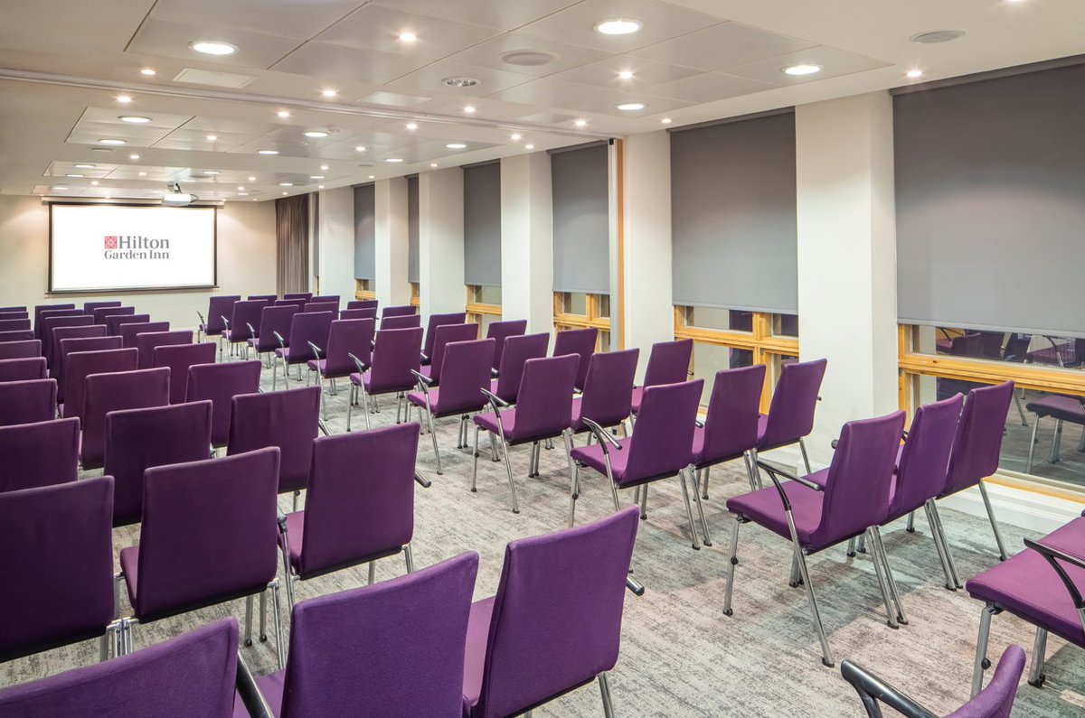 A meeting is always better face to face, especially when you 
can re-energise with delicious food and drink afterwards!
Book a meeting room or workspace with us today for a change of scenery!