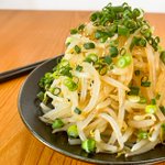 簡単2ステップで作れちゃう!もやしと3種類の調味料で作れる簡単お手軽レシピ!