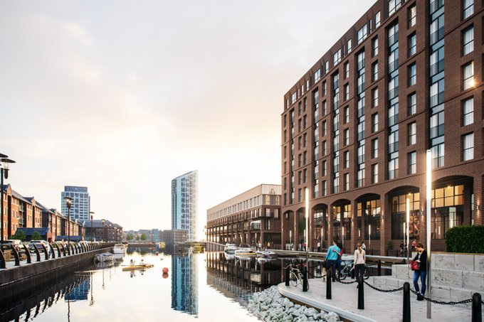 Liverpool1207's tweet photo. They want to save the first and reject the second?
#GetLiverpoolMoving #DevelopWaterlooDock https://t.co/X61hOFZ0tk