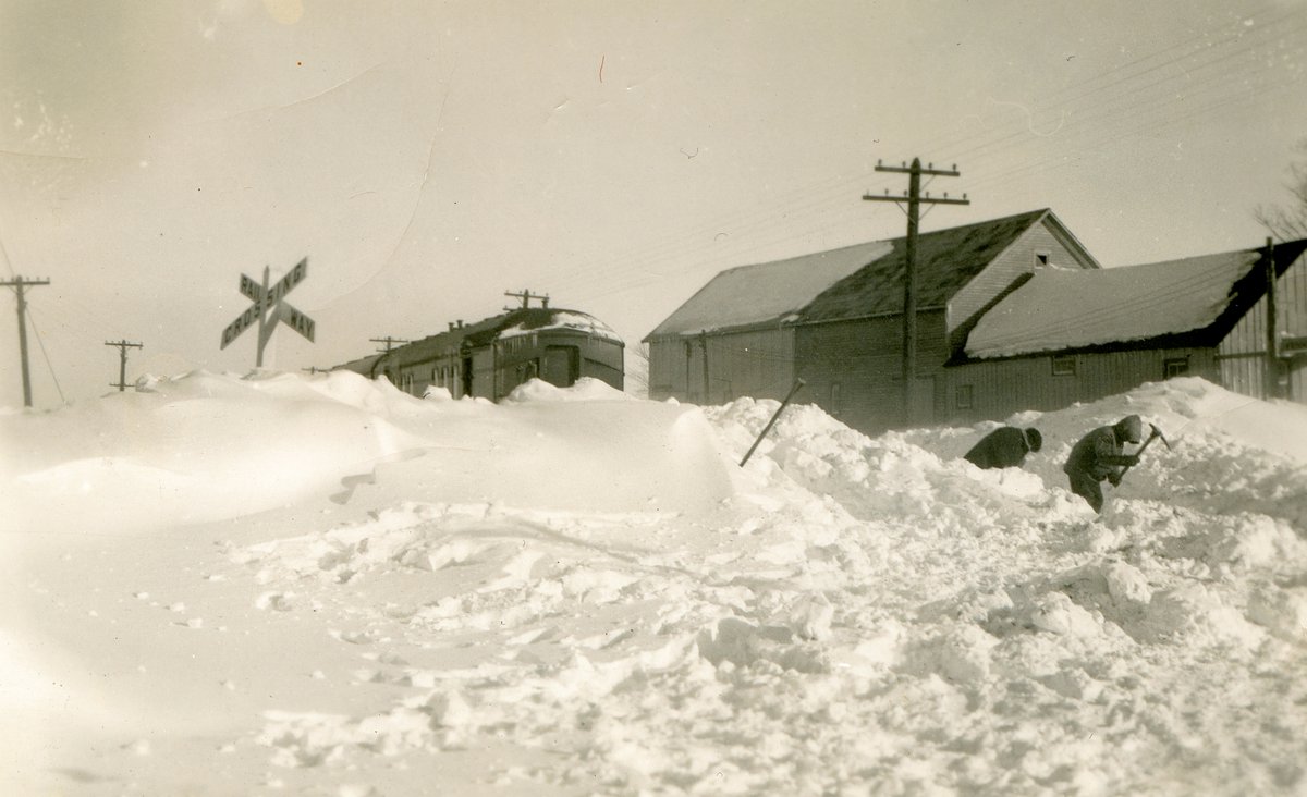 Wow, that was quite the snow storm yesterday! We hope everyone stays safe outdoors in those extreme winter conditions.

Here’s a view of a snowstorm at a railway crossing in Osgoode from 1943.

Accession # 2014.195.01

#snowstorm #winterstorm #snowremoval #613history