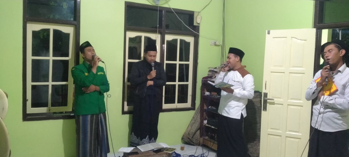 UntungAli's tweet photo. Rijalul Ansor Ranting Tempuran Demak Kota
@Ansor_Satu @Official_Ansor @pwansorjateng @adtaufiq @ansorwedung @ansorcybermedia https://t.co/adlQwABw1J