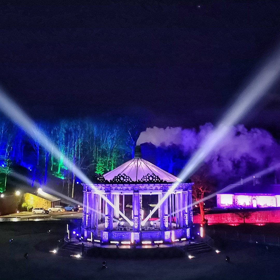 SLXmedia's tweet photo. Our G7 BeaSt's are back, albeit not for long! These fantastic fixtures from @SGM_Light are heading back out to our Spectacle of Light trails at Haughley Park & @ComptonVerney.
Book your tickets!
#slx #sgm #eventlighting #stagelighting #brightnessblog #lightingdesign https://t.co/pQQM70YHWz